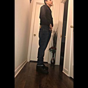 Meet your Posher, Adrian